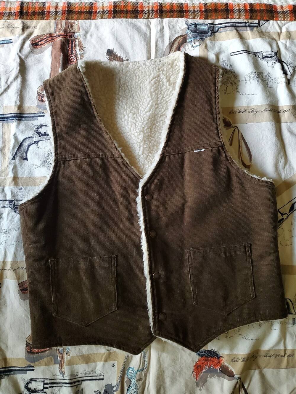 Vintage Nelson Brown Corduroy  Sherpa Lined Rancher Vest Men's L Western